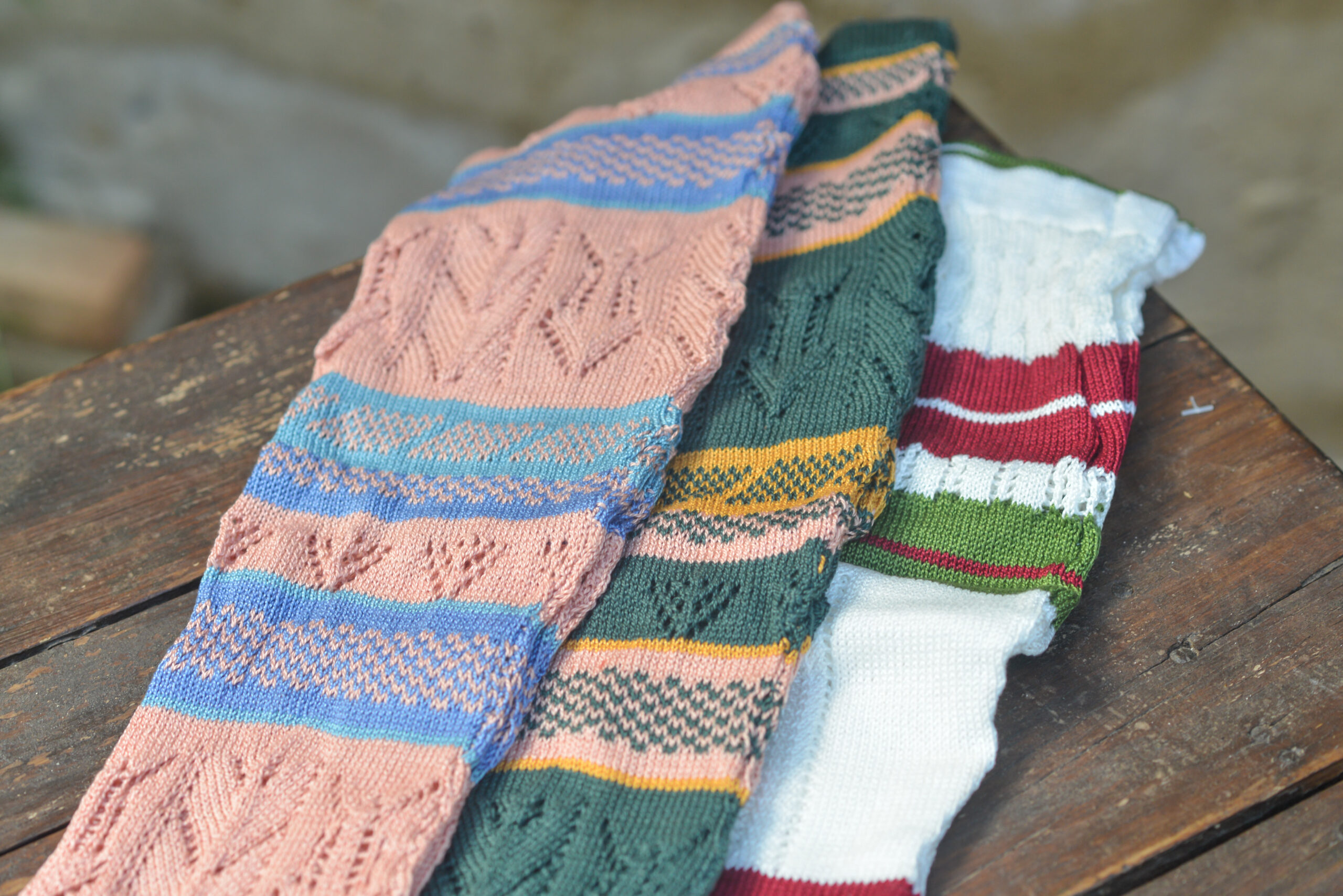 Calcetas rayadas. - Imagen 2